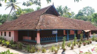 Varanad Naduvile Kovilakam, Alappuzha