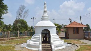Buddha Image, Karumadi